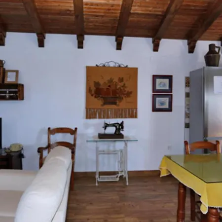 Casa Familiar Con Piscina, Barbacoa Y Jardin Cerca De La Playa En - Es-180-299 Conil De La Frontera